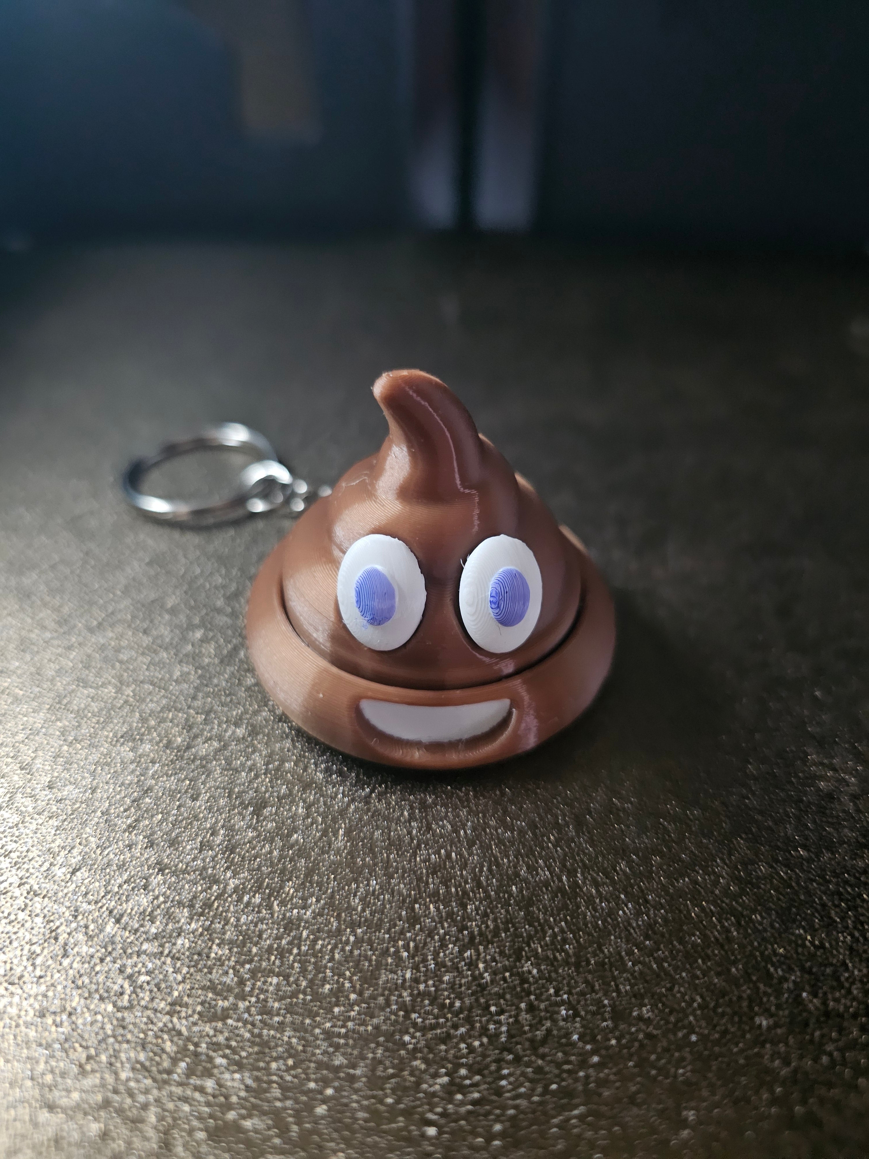 Porte clé 3D : Emoji Poo caca (CLICKER)