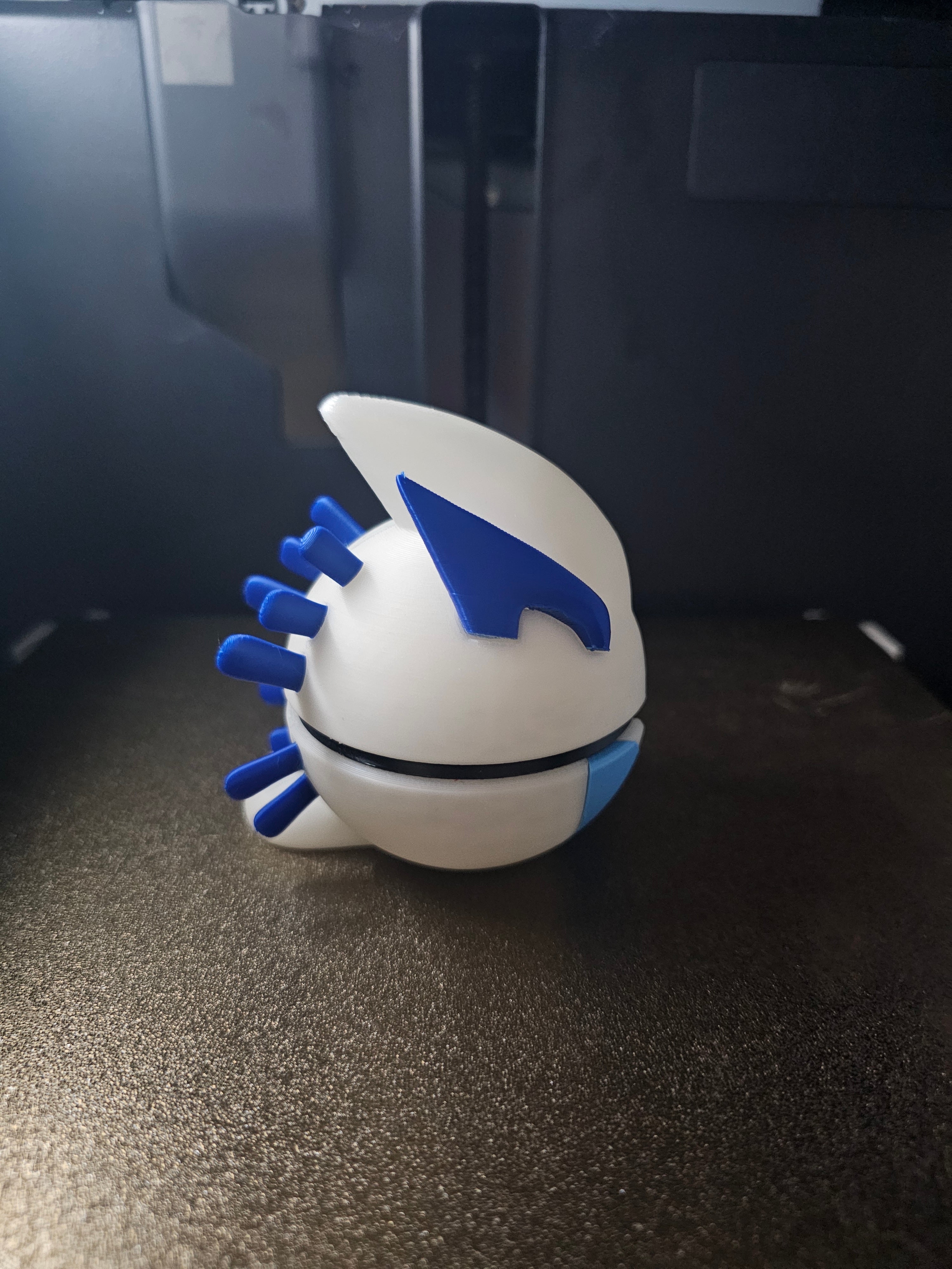 Figurine : Pokéball Lugia (phosphorescence)